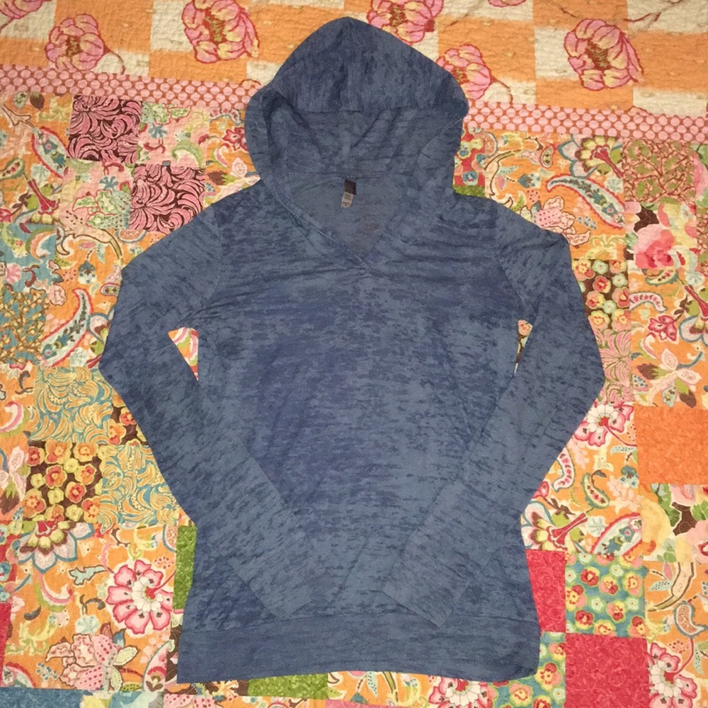 Hooded long sleeve